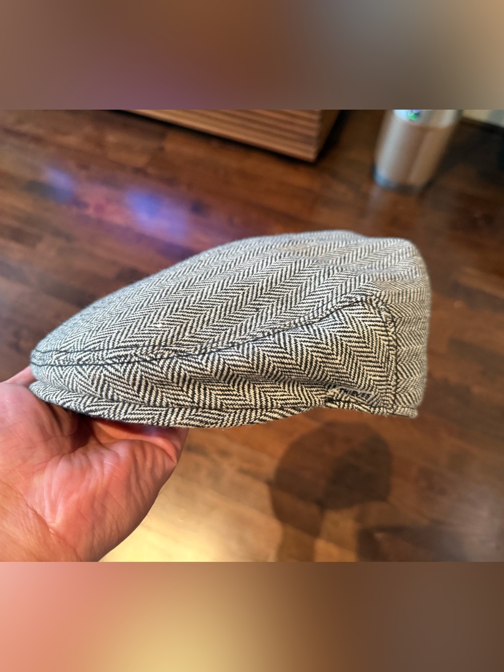 Crooks & Castles Grey Herringbone Flat Cap (One Size — 7 to 7-1/2)